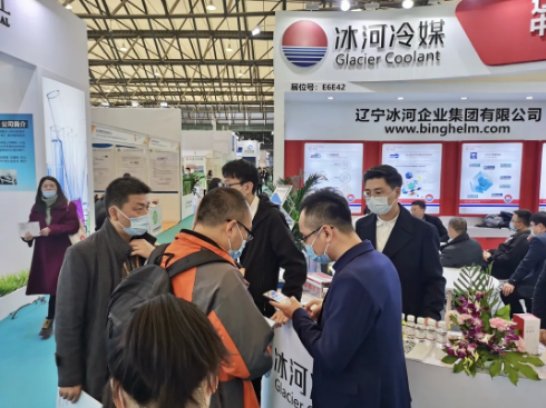 互留聯(lián)系方式，以備會后深入了解